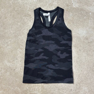 Athleta Black Gray Momentum Tank Camo Top Women’s Small Racerback Athletic